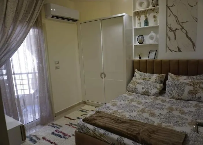 Seaview Classy 2bedroom With Access Hurghada